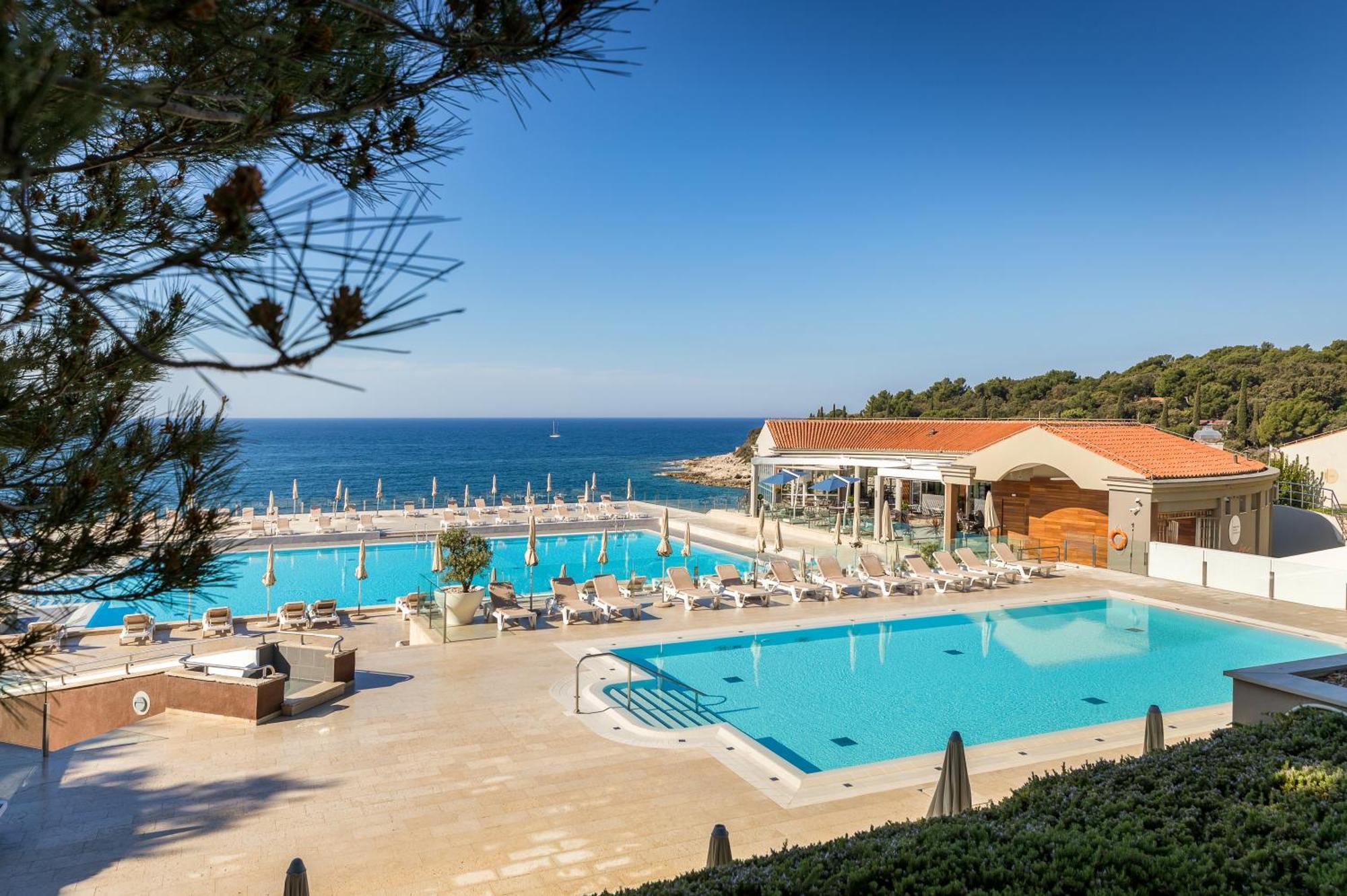 Verudela Villas Pula Bagian luar foto