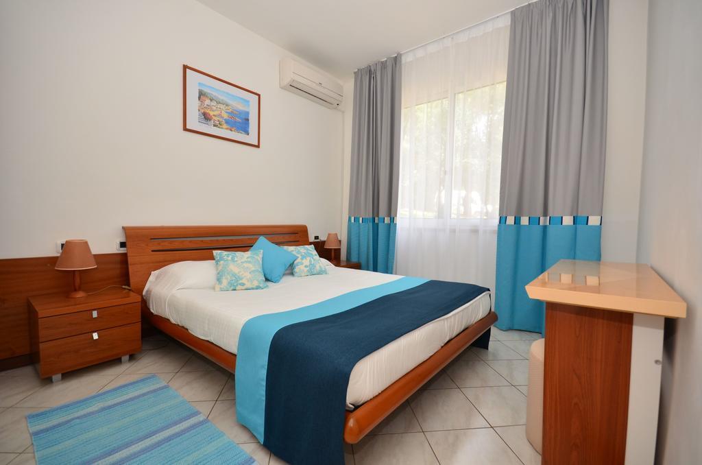 Verudela Villas Pula Bagian luar foto