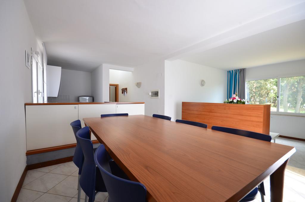 Verudela Villas Pula Bagian luar foto